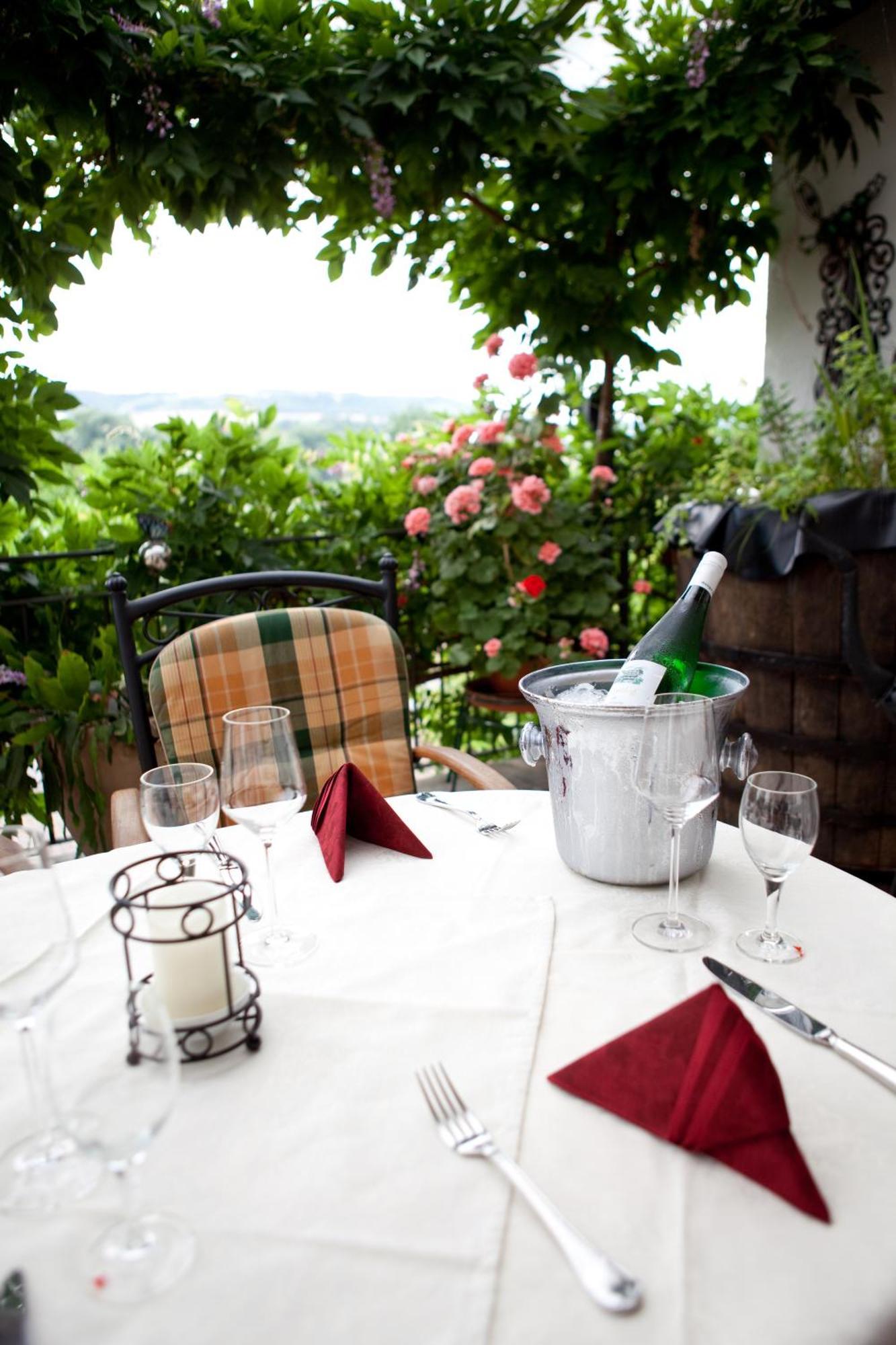 Hotel Zehnthof Uerzig Ngoại thất bức ảnh