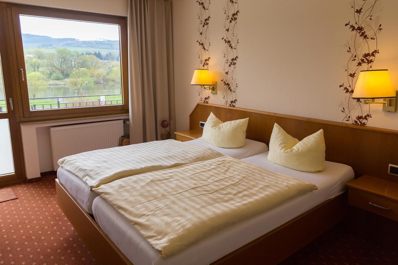 Hotel Zehnthof Uerzig Ngoại thất bức ảnh